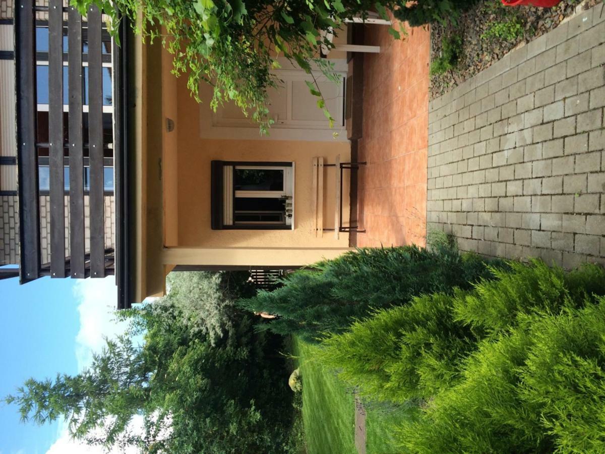 Apartment Jane Senec Esterno foto